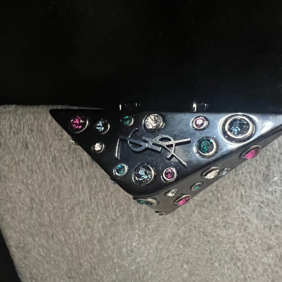 Authentic YSL earrings clip on - Picture 5 of 5